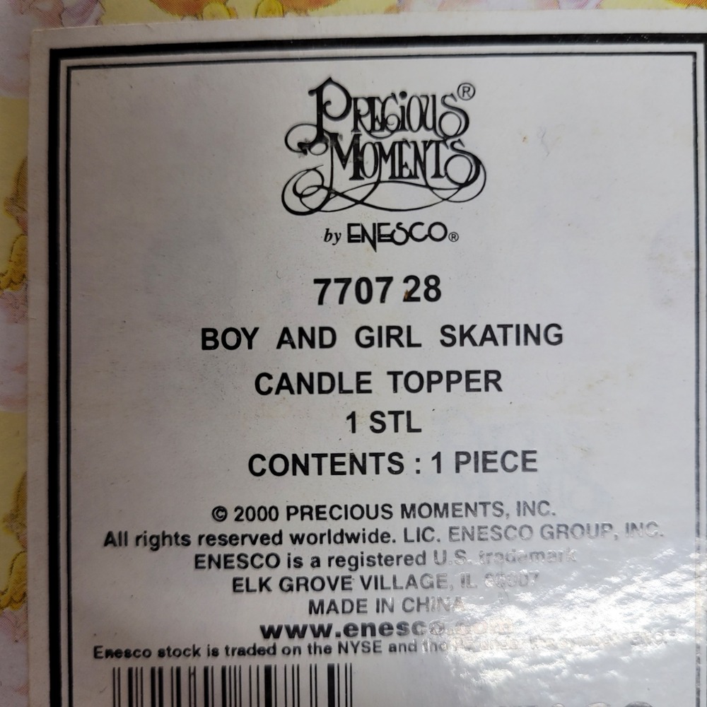 Precious Moments Enesco Boy and Girl Skating Candle Topper 770728 Vintage 2000